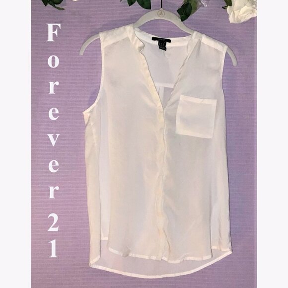 Every day three for 25 NWT Forever 21 100% Vicosa White Sleeveless Blouse - Picture 1 of 7